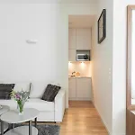 Luxury 60 * Warszawa