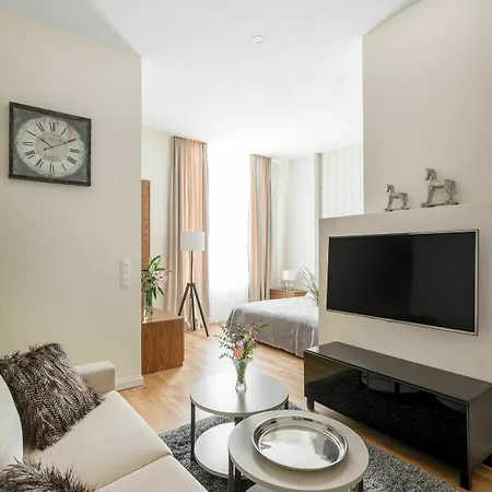 アパート Luxury 60