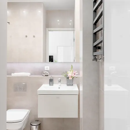 Luxury 60 Apartamento